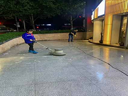 黔东南火车站地面防滑