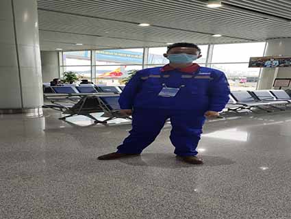 厕所地面防滑装修